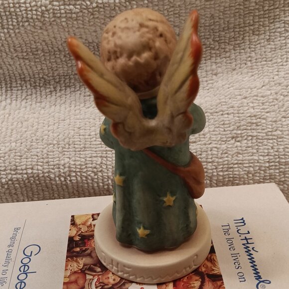 Hummel Celestial Musician, Angel Playing Violin Mini Figurine 188 /4 /0 (In Box) - Picture 3 of 6
